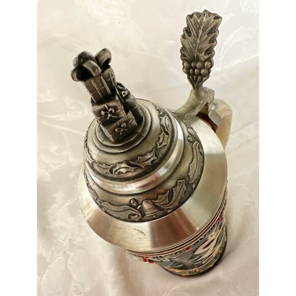 Saturday Evening Post Christmas Santa's Helper Beer Stein Anheuser Busch Limited - Picture 7 of 10